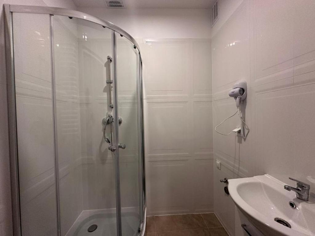 Apolla 34 Aparthotel Poznań Exterior foto
